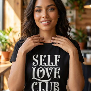Self Love Club - レトロでグルービーなタイポグラフィーがかわいいデザイン Tシャツ