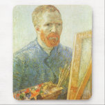 Self Portrait in Front of Easel, Vincent van Gogh マウスパッド<br><div class="desc">Self Portrait in Front of the Easel (1888) by Vincent van Gogh is a vintage Post Impressionism fine art portraiture painting. Vincent van Gogh holding a palette with paints and a brush about to paint another masterpiece! Van Gogh painted over 40 self-portraits during his career and was the most prolific...</div>