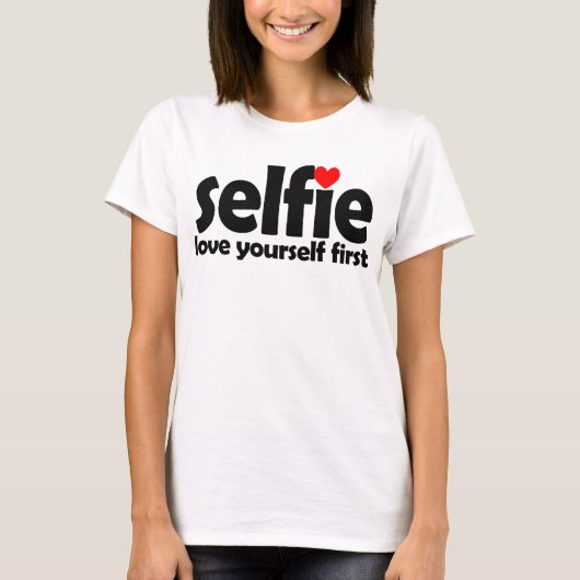 SelfieのTシャツ Tシャツ (正面)