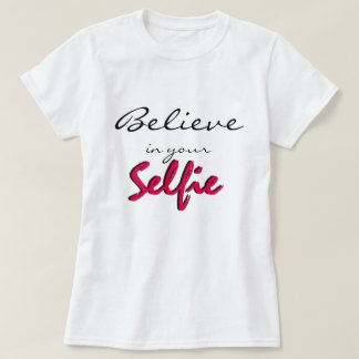 Selfie愛 Tシャツ