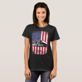 Semi Truck Driver 18 Wheeler Trucker USA American  Tシャツ (正面フル)