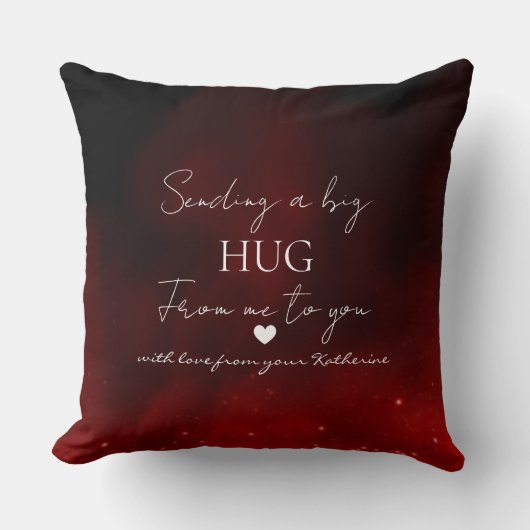 Sending a Big Hug Personalized Love Message クッション (正面)