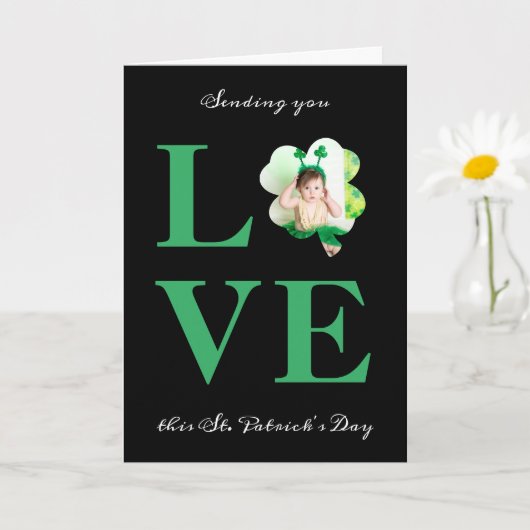Sending You Love Photo Shamrock St. Patrick's Day カード (小さな植物)