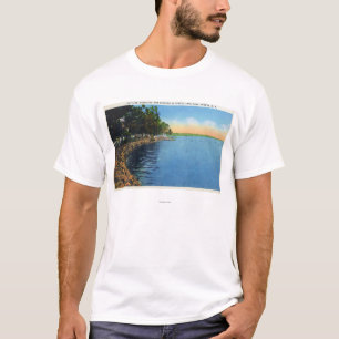 seneca湖公園のパビリオンの海岸線の眺め tシャツ