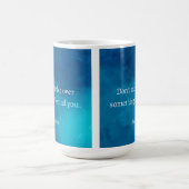 Seneca:前方に焦点を当て、過去につまずかない モーフィングマグカップ (中央)