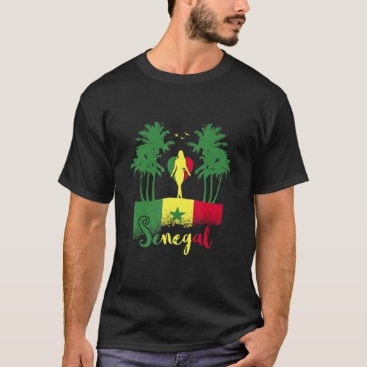 Senegal Flag Woman Senegalese Roots Pride Girl Her Tシャツ (正面)