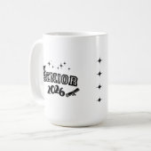 Senior 2026 Mug コーヒーマグカップ (正面左)