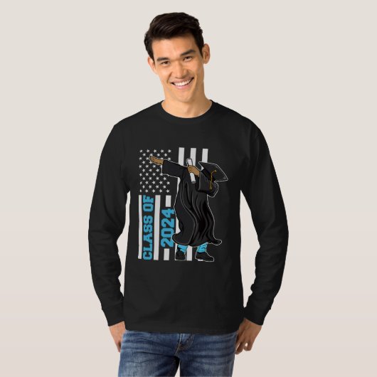 Senior Black Grads Matter Class of 2024 Dabbing Gr Tシャツ (正面フル)