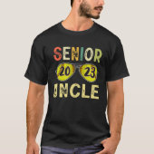 Senior Uncle 2023 Uncle Proud Softball Senior Grad Tシャツ (正面)