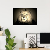 Sepia Lion – 野生動物の古いファッションド写真 ポスター (ホームオフィス)