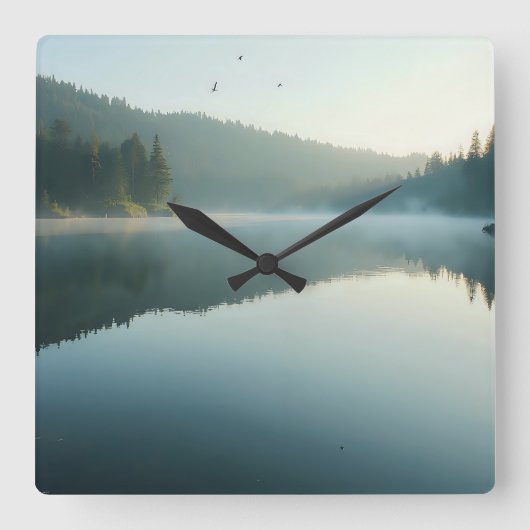 Serene Misty Lake Forest Morning Reflection スクエア壁時計 (正面)