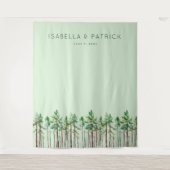 Serene Pastel Green Pine Trees タペストリー (正面)