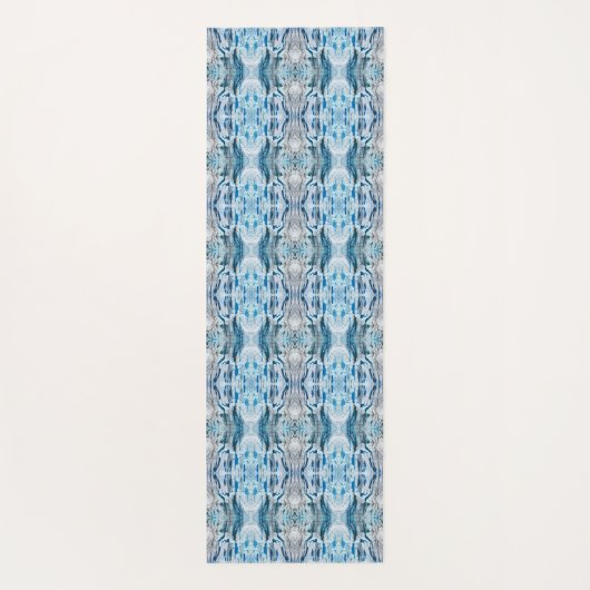 Serene symmetric ice blue abstract pattern ヨガマット (裏面)