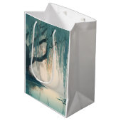 Serene Willow Tree Reflection Nature Art (3) ミディアムペーパーバッグ (正面アングル)