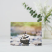 Serenity at Eagle Creek：禅の瞬間 ポストカード (スタンド正面)