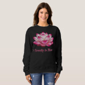Serenity in Bloom Lotus Flower Peaceful Zen Floral スウェットシャツ (正面フル)
