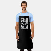 Serial Griller Funny BBQ エプロン (着用した状態)