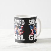 Served Like A Girl 女性退役軍人 ミリタリーウーマン コーヒーマグカップ (正面右)