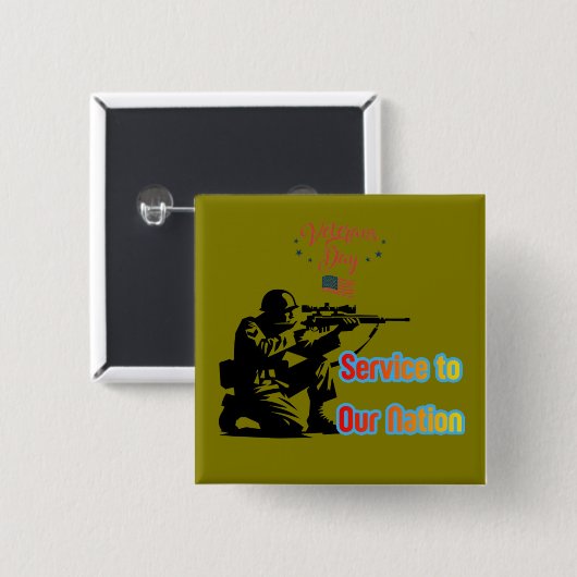 Service To Nation olive 缶バッジ (正面&裏面)