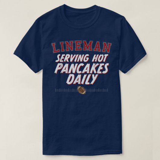 Serving Hot Pancakes Daily, Funny Joke Football Li Tシャツ (デザイン正面)