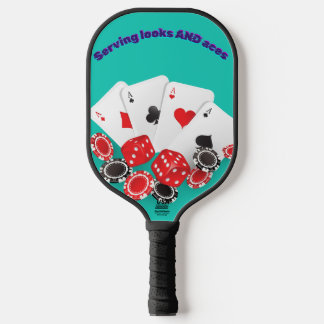 Serving Looks and Aces | 楽しいカジノポーカーピックルボール ピックルボールラケット