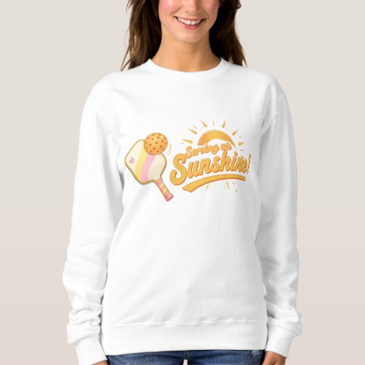 Serving Up Sunshine Pastel Sun Pickleball Graphic スウェットシャツ (正面)