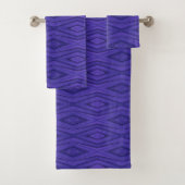 Set of two purple towels featuring geometric バスタオルセット (インサイチュ)