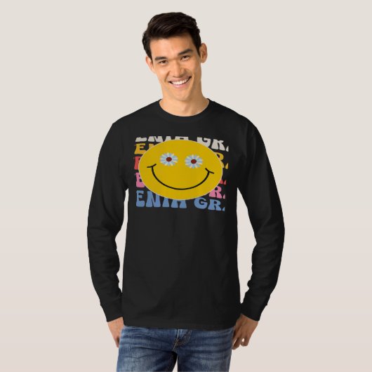 Seventh Grade Smile Groovy Back To School 7th Grad Tシャツ (正面フル)