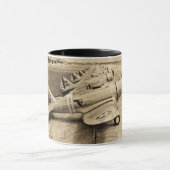 Seversky P-35のヴィンテージWWIIの戦闘機 マグカップ (中央)