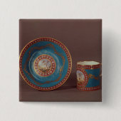 Sevresのブルーのcelesteのコーヒーカップ・アンド・ソーサー、c.1780 缶バッジ (正面)