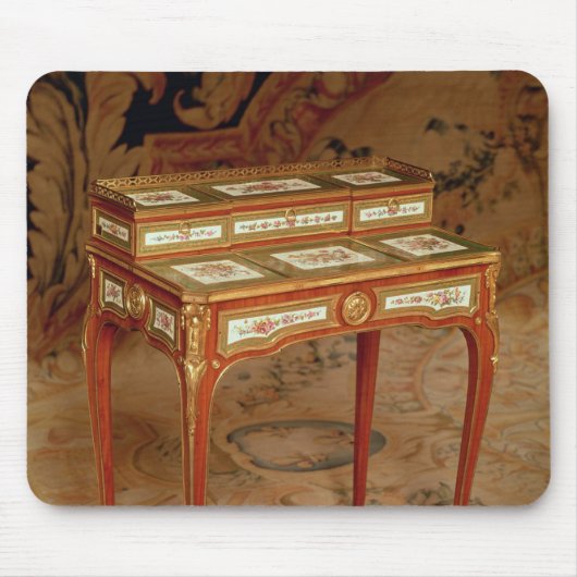 Sevresの磁器のパネルが付いている女性の机 マウスパッド (正面)