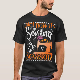 Sewing Season Quilting - Sewer Quilters Novelty -  Tシャツ