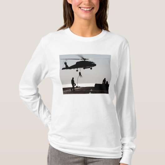 SH-60Fから人員を迅速に接続 Tシャツ (正面)