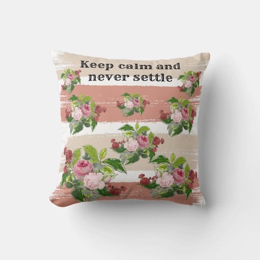 Shabby chic blooming flowers クッション (正面)