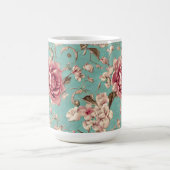 Shabby Chic Pink and White Florals on Teal コーヒーマグカップ (中央)