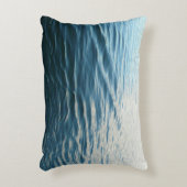 Shades of Blue Water抽象芸術自然撮影 アクセントクッション (正面(垂直))