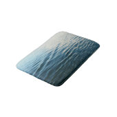 Shades of Blue Water抽象芸術自然撮影 バスマット (アングル)