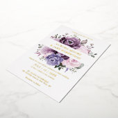Shades of Dusty Purple開花ムーディフローラ結婚ズ 箔招待状 (回転した状態)