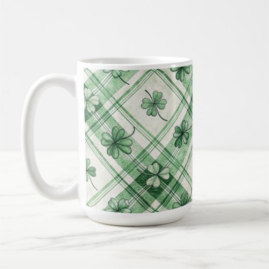SHADES OF GREEN IRISH CELTIC SHAMROCKS  コーヒーマグカップ (左)
