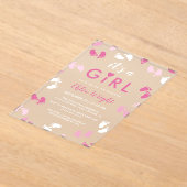Shades of Pink It's A Girlベビー足跡 アクリル招待状 (レイダウン)