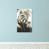 Shadow’s Touch キャンバスプリント (インサイチュ (ウッドフロア))