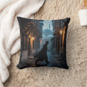 Shadow Walker in Istanbul Streets クッション (ブランケット)