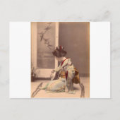 shamisenを遊んでいるヴィンテージの日本のな芸者 ポストカード (正面)