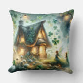 Shamrock Fairy Cottage Glow クッション (正面)