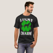 Shamrock Leaf Lucky Charm Blue Heeler Dog St Patri Tシャツ (正面フル)