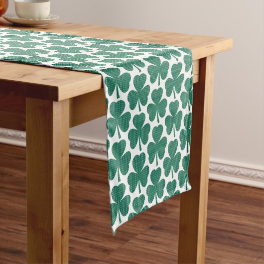 Shamrock Shape Plaid Classic Green Table Runner ショートテーブルランナー (インサイチュ)