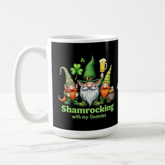 Shamrocking with My Gnomies おもしろい St. Patrick's コーヒーマグカップ (左)