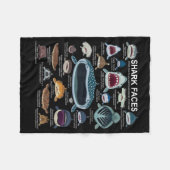 Shark顔どの顔に出会いたいか フリースブランケット (正面(横))