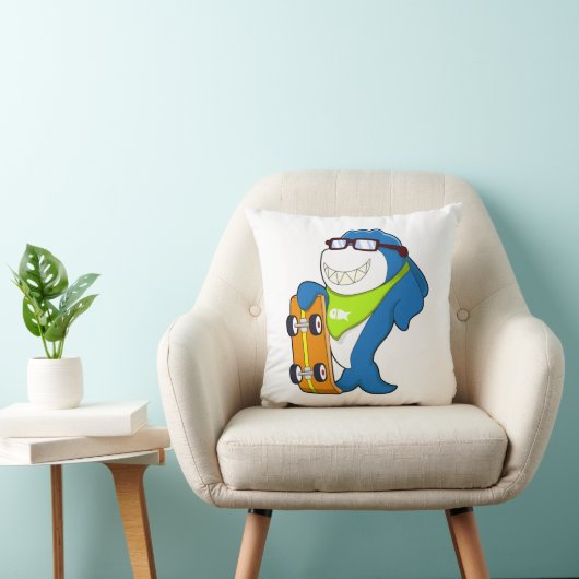 Shark as Skater with Skateboard クッション (椅子)