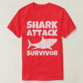 Shark Attack Survivor Grunge  Tシャツ (デザイン正面)